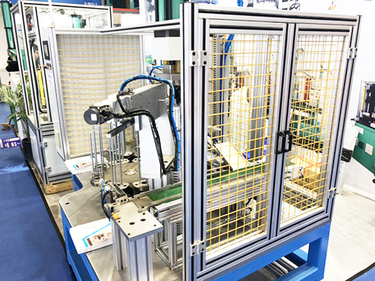 工業生產鋁型材架子安裝如何提升精度？-澳宏工業鋁型材