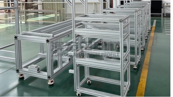 設備鋁型材框架有哪些常見的連接方法？