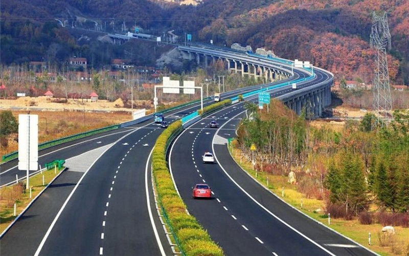 高速公路抓拍視頻監(jiān)控 高速公路抓拍視頻監(jiān)控